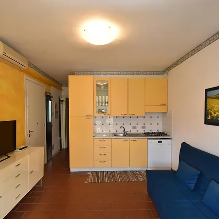 Bilocali Solaris - Vicini Al Mare Con Clima E Posti Auto 마리나디캄포