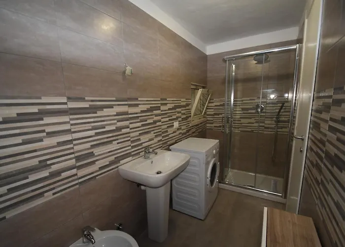 아파트 Bilocali Solaris - Vicini Al Mare Con Clima E Posti Auto